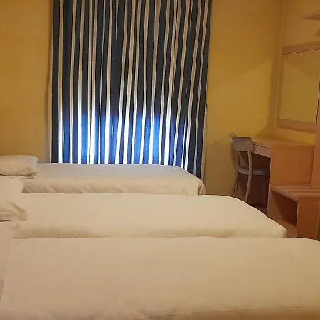 Hotel Ceretto 3*