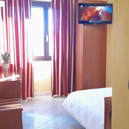 Ceretto Hotel Busca