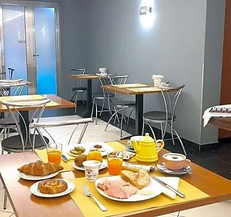 Hotel Ceretto Busca